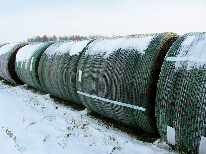 John Deere B-Wrap® in the snow