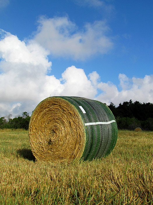 Wrapping Bales - John Deere B-Wrap®